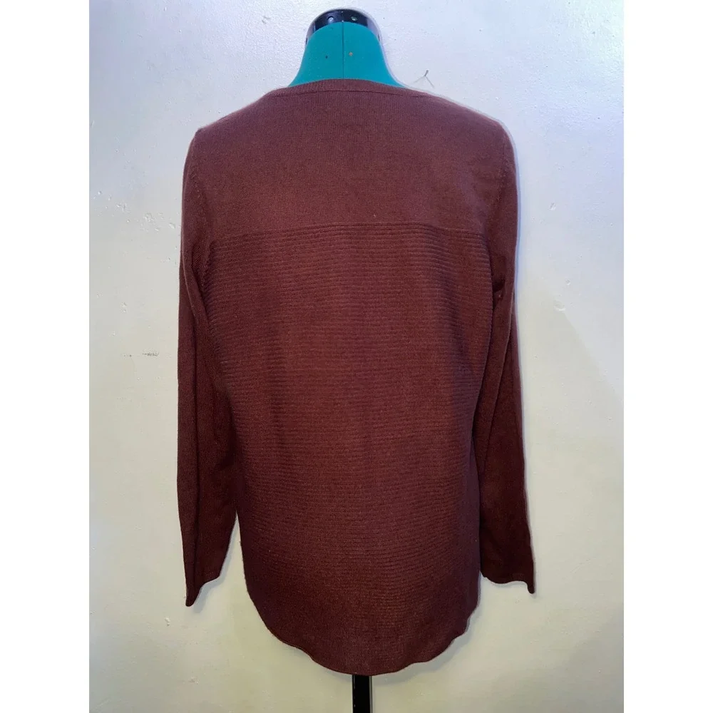 Croft & Barrow Chocolate Brown Ribbed Knit Crew Neck Sweater Minimalist Fall -M